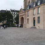 Wonderful Place, Gare Montparnasse 1 Minute,Close To Louvre Meusm