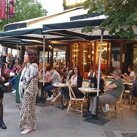 Wonderful Place, Gare Montparnasse 1 Minute,close To Louvre Meusm Paris
