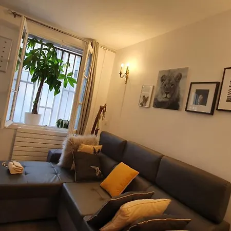 Wonderful Place, Gare Montparnasse 1 Minute,close To Louvre Meusm Apartment Paris