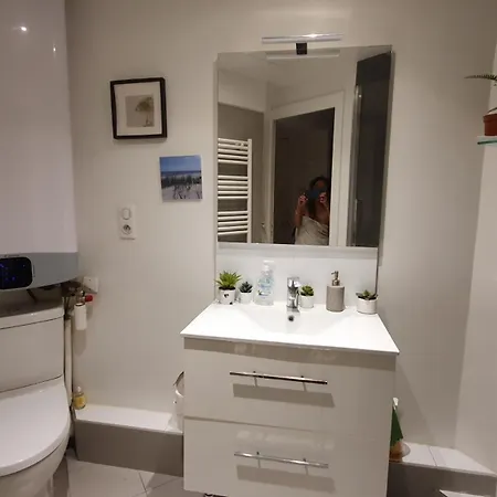 Wonderful Place, Gare Montparnasse 1 Minute,close To Louvre Meusm *